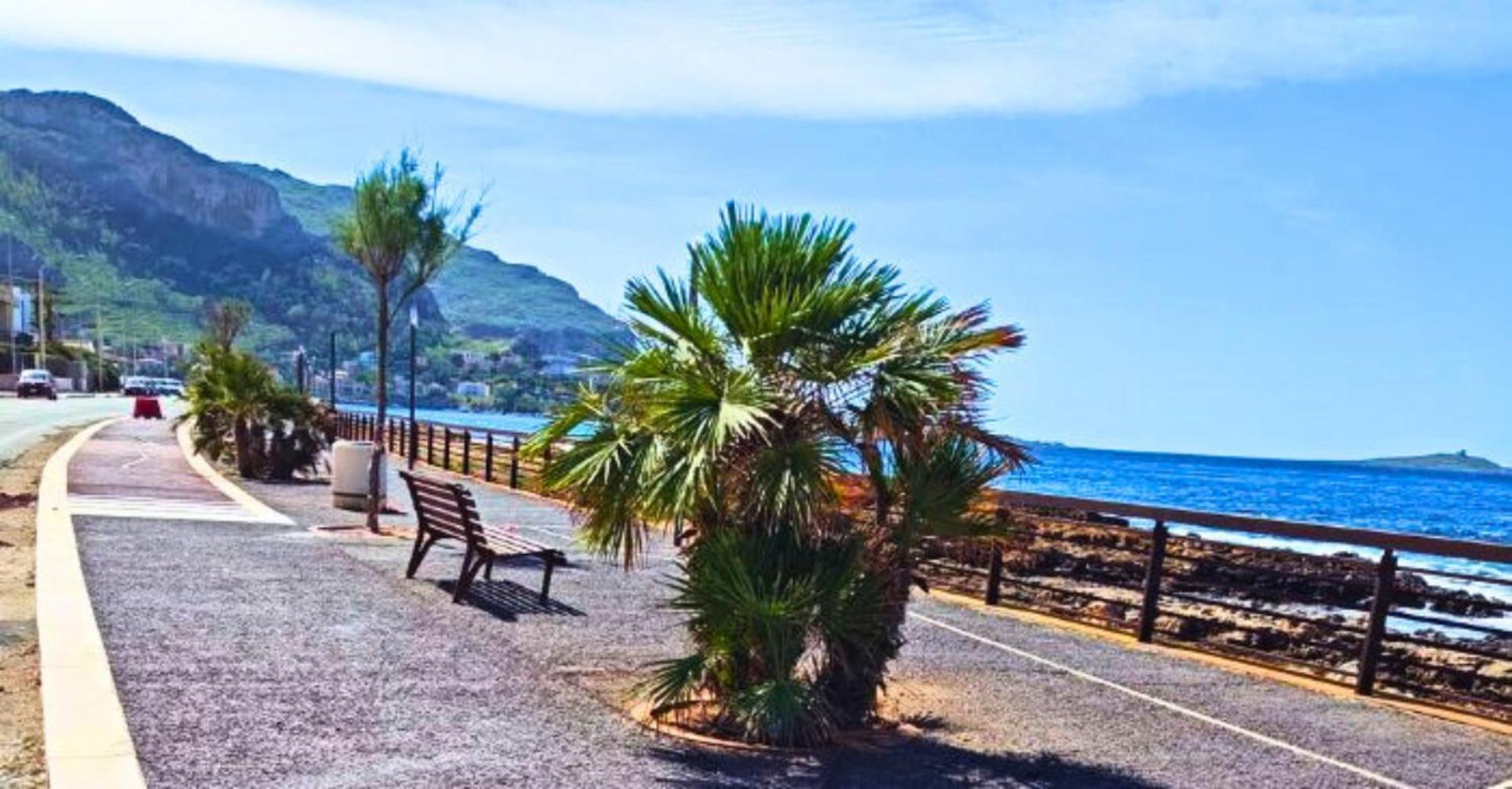 - Palermo - Sferracavallo Sul Mare Lägenhet Exteriör bild